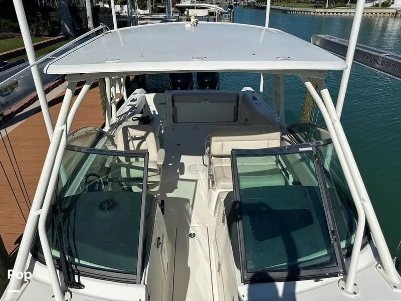Slide: The Image of Boston Whaler 270 Vantage 2015 - 16170192