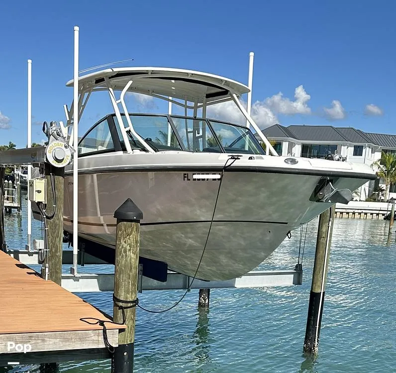 Slide: The Image of Boston Whaler 270 Vantage 2015 - 16170024