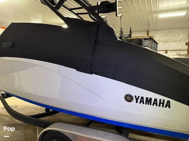 Slide: The Image of Yamaha 222xe 2025 - 16268709