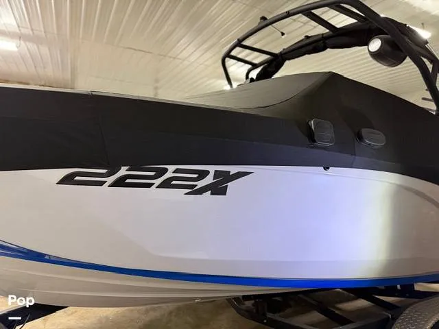 Slide: The Image of Yamaha 222xe 2025 - 16268713