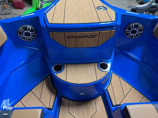 Slide: The Image of Yamaha 222xe 2025 - 16268721