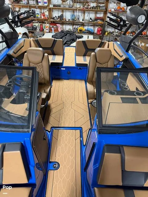 Slide: The Image of Yamaha 222xe 2025 - 16268723