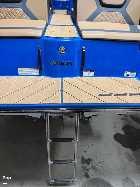 Slide: The Image of Transom swim platform &amp; ladder - 16268738