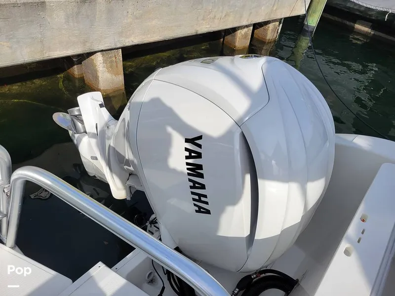 Slide: The Image of World Cat 325CC 2023 - 16115432