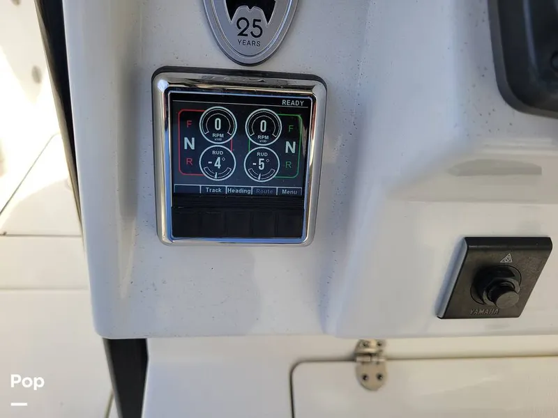 Slide: The Image of World Cat 325CC 2023 - 16115484