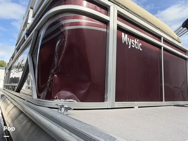 Slide: The Image of SunChaser Geneva 22CRS 2022 - 16128882