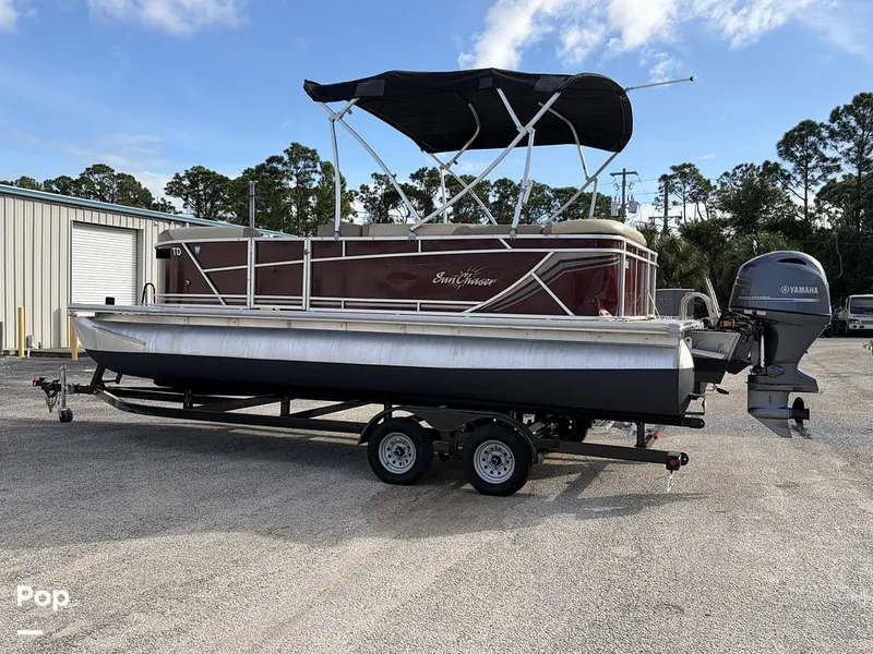 Slide: The Image of SunChaser Geneva 22CRS 2022 - 16133465