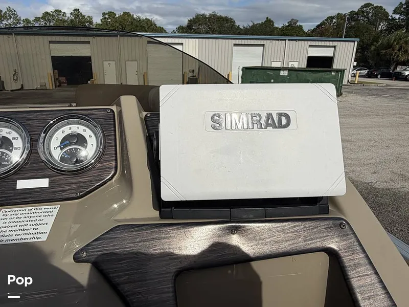 Slide: The Image of SunChaser Geneva 22CRS 2022 - 16128868