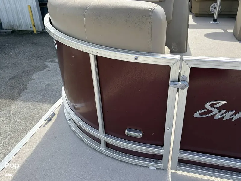 Slide: The Image of SunChaser Geneva 22CRS 2022 - 16128858