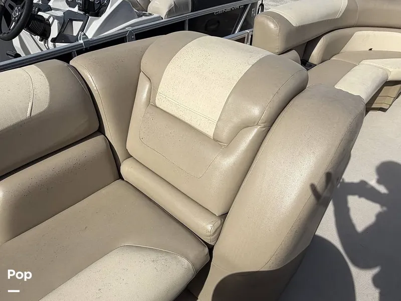 Slide: The Image of SunChaser Geneva 22CRS 2022 - 16128871