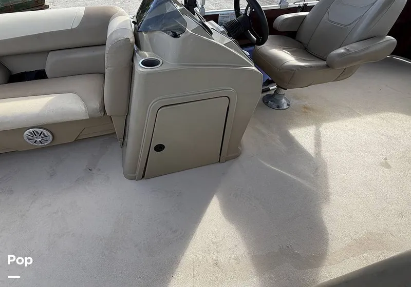 Slide: The Image of SunChaser Geneva 22CRS 2022 - 16130054