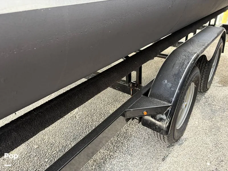 Slide: The Image of SunChaser Geneva 22CRS 2022 - 16130069