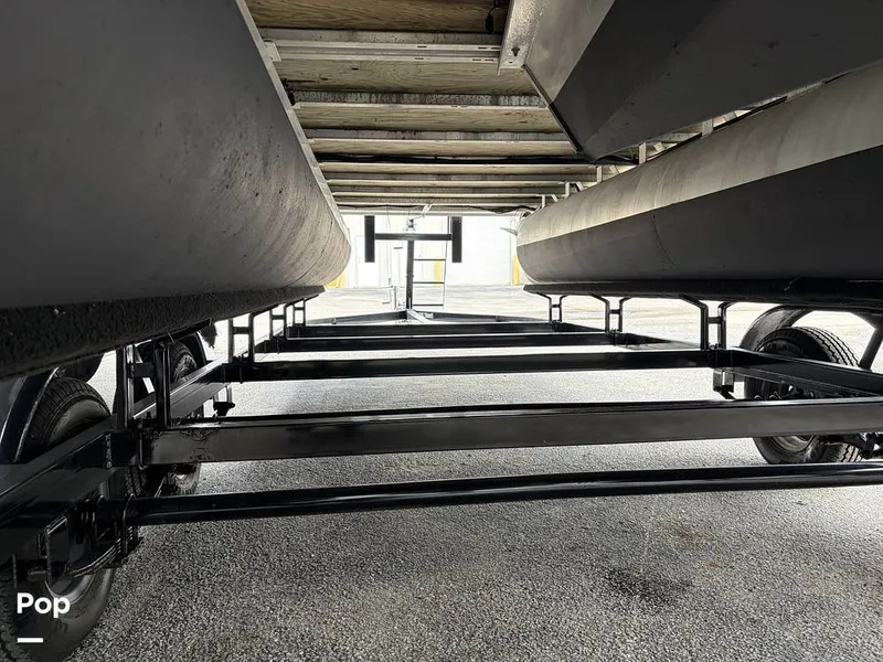 Slide: The Image of SunChaser Geneva 22CRS 2022 - 16130074