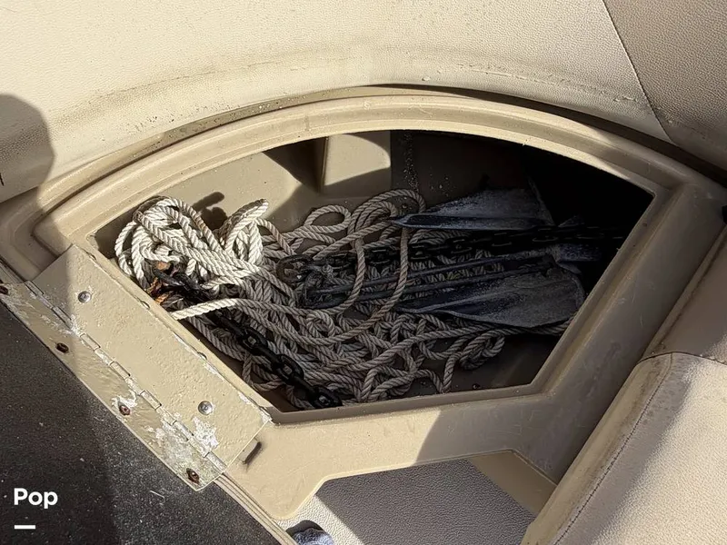 Slide: The Image of SunChaser Geneva 22CRS 2022 - 16130082