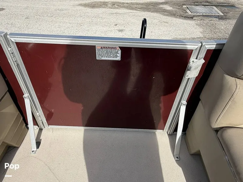 Slide: The Image of SunChaser Geneva 22CRS 2022 - 16130094