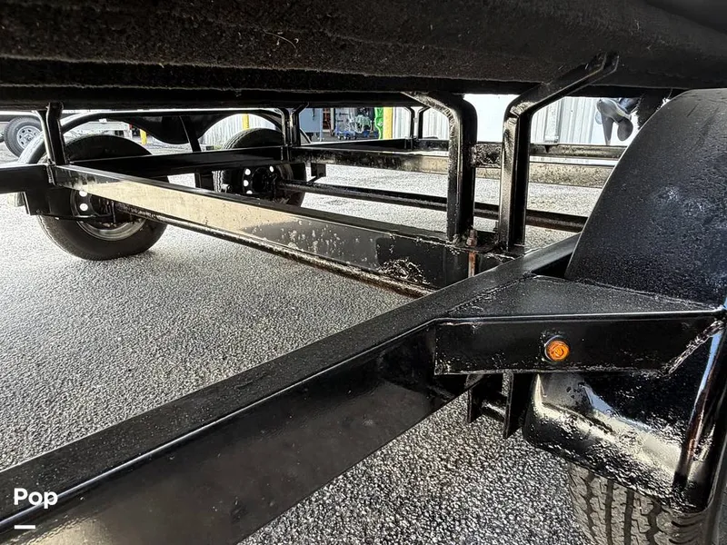 Slide: The Image of SunChaser Geneva 22CRS 2022 - 16130098