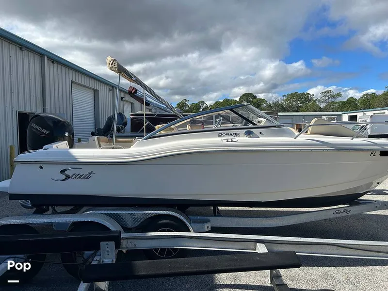 Slide: The Image of Scout 210 Dorado 2022 - 16133473