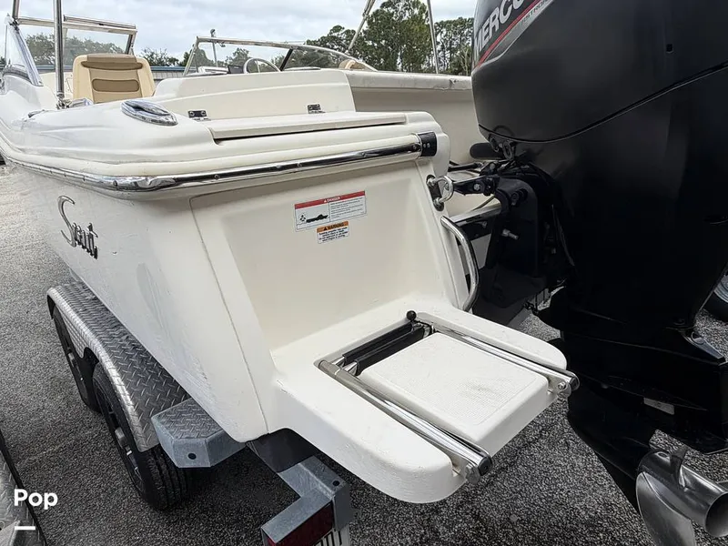 Slide: The Image of Scout 210 Dorado 2022 - 16130282