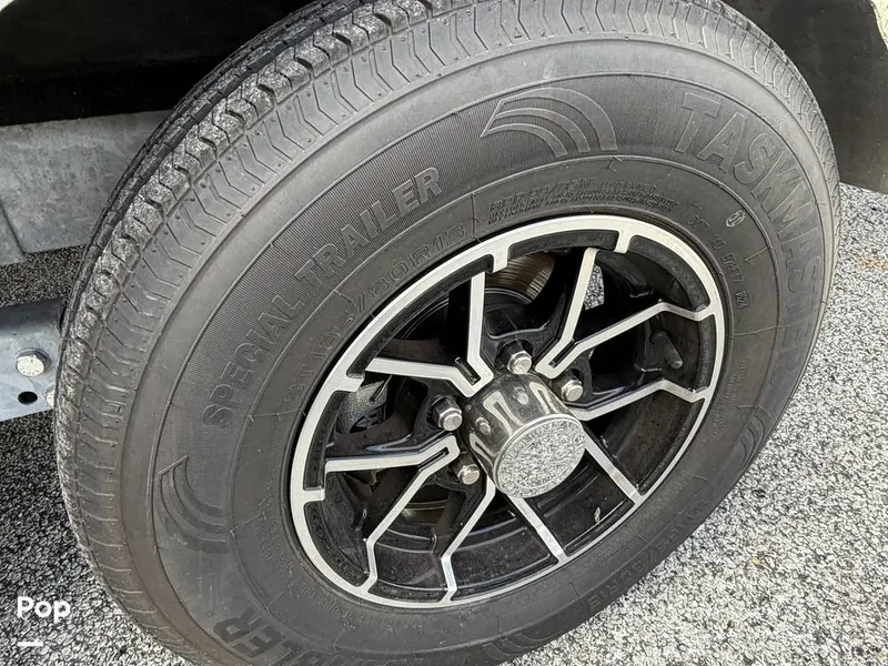 Slide: The Image of Scout 210 Dorado 2022 - 16130294