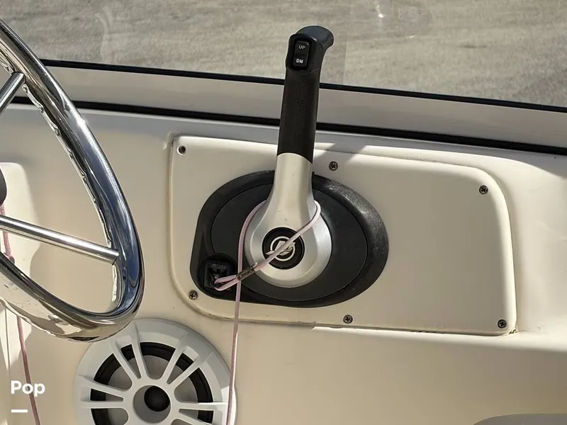 Slide: The Image of Scout 210 Dorado 2022 - 16130243