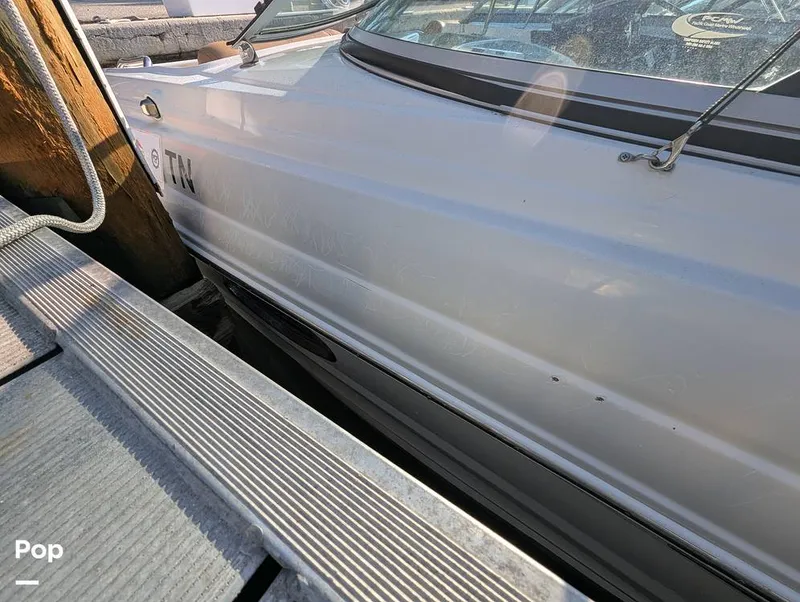 Slide: The Image of Crownline Boats E235 XS 2023 - 16098544