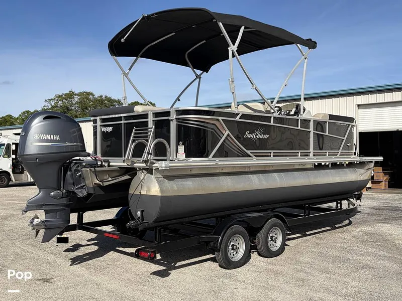 Slide: The Image of SunChaser Geneva 22 DS CRS 2022 - 16133379