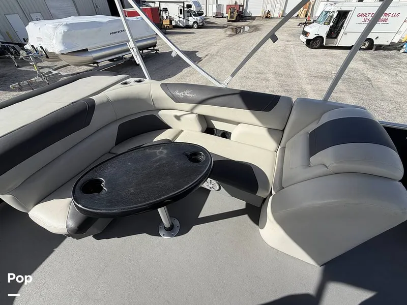 Slide: The Image of SunChaser Geneva 22 DS CRS 2022 - 16133391