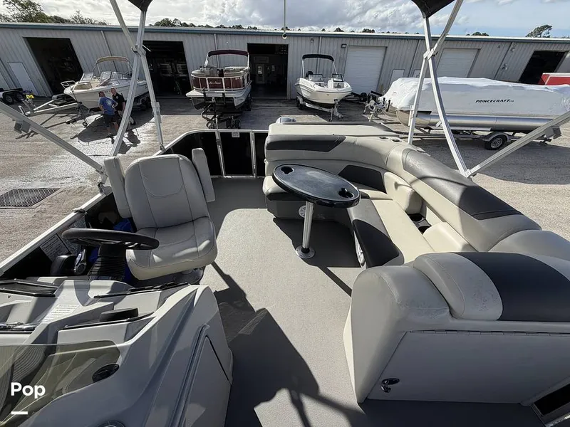 Slide: The Image of SunChaser Geneva 22 DS CRS 2022 - 16133392