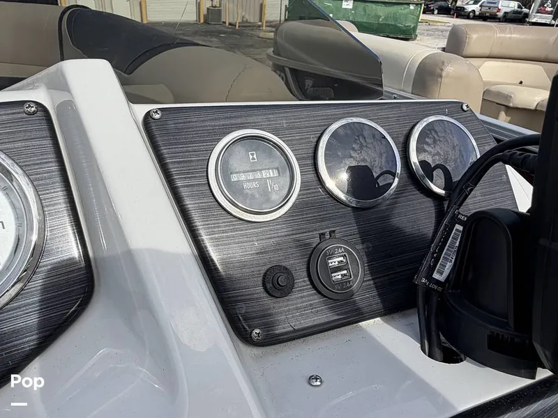 Slide: The Image of SunChaser Geneva 22 DS CRS 2022 - 16133446