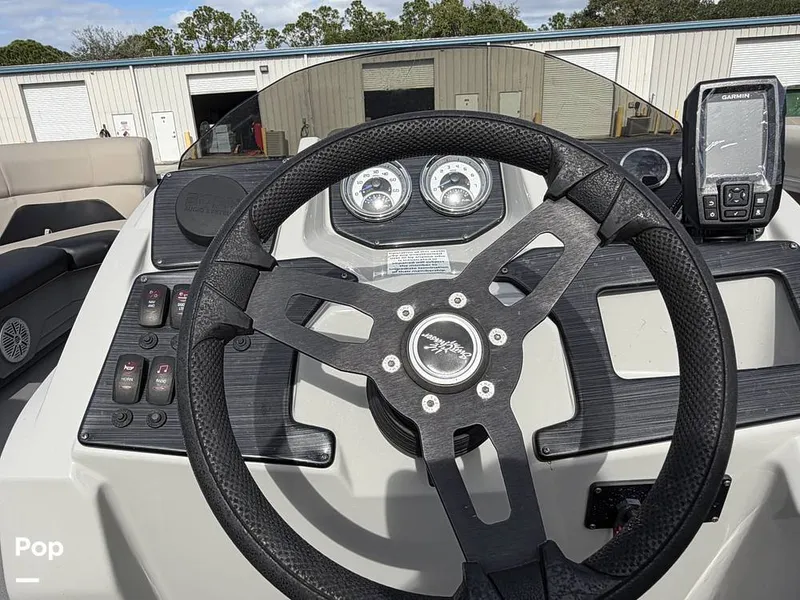 Slide: The Image of SunChaser Geneva 22 DS CRS 2022 - 16133450