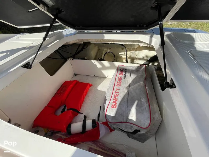 Slide: The Image of Chaparral 21 SSI OB 2021 - 16124342