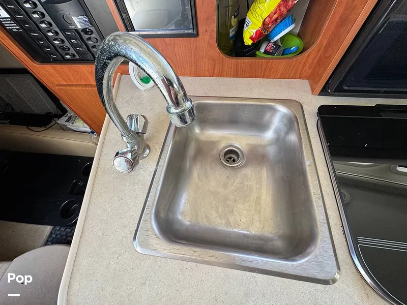 Slide: The Image of Bayliner 245 2005 - 16333831