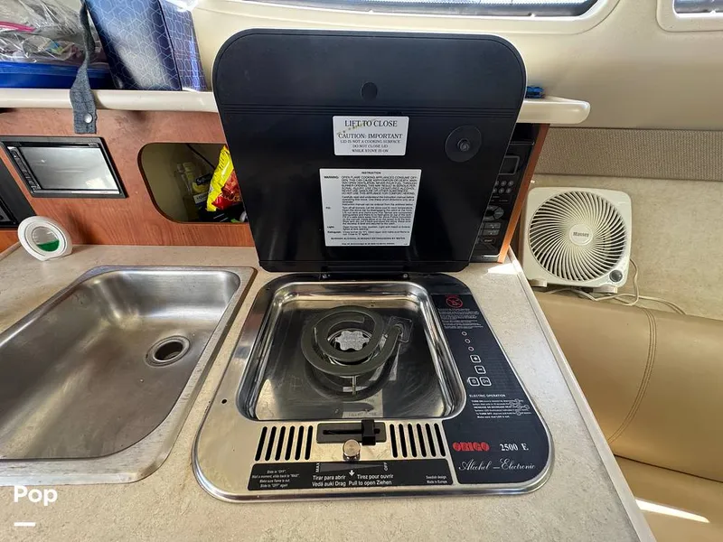 Slide: The Image of Bayliner 245 2005 - 16333833