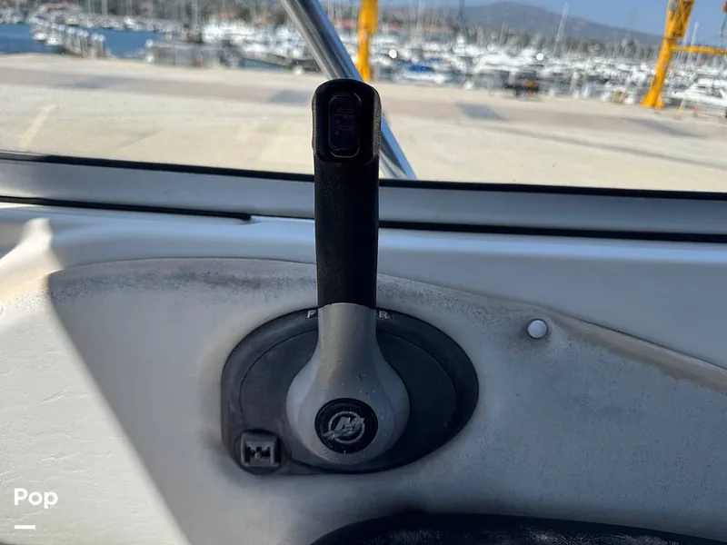 Slide: The Image of Bayliner 245 2005 - 16333858