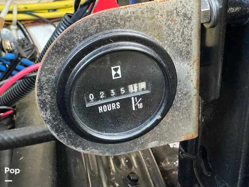 Slide: The Image of Bayliner 245 2005 - 16333861