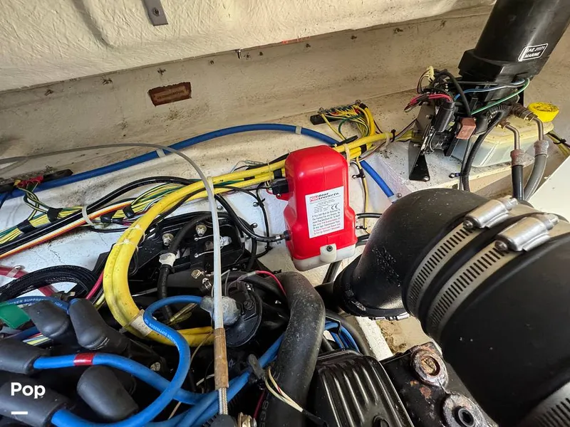 Slide: The Image of Bayliner 245 2005 - 16333876