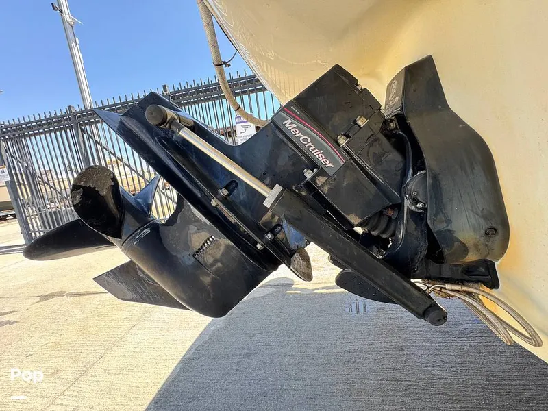 Slide: The Image of Bayliner 245 2005 - 16333884