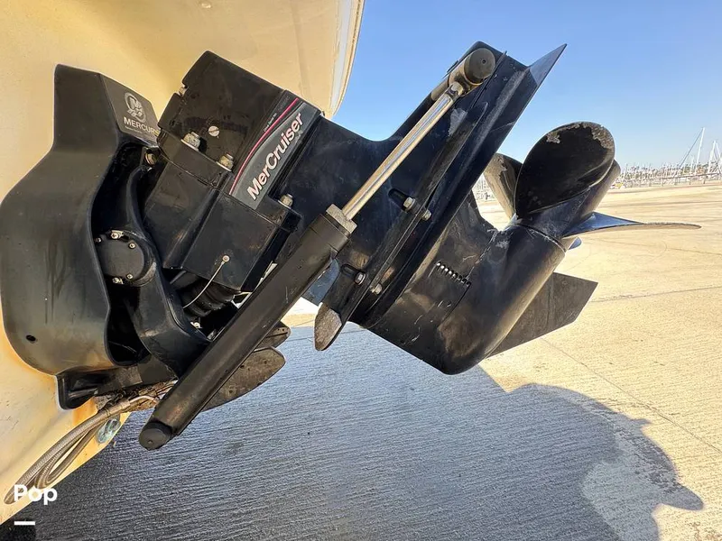 Slide: The Image of Bayliner 245 2005 - 16333885