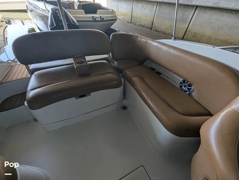 Slide: The Image of Crownline Boats E235XS 2023 - 16098817