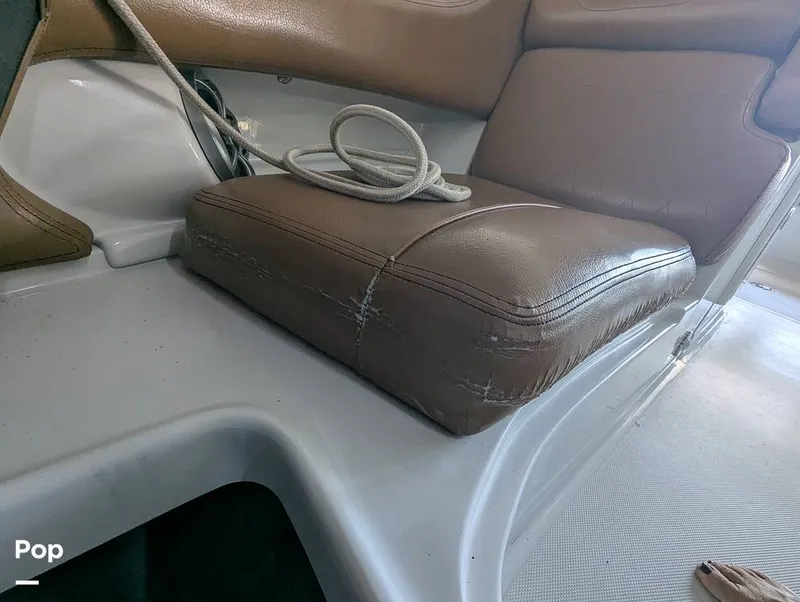 Slide: The Image of Crownline Boats E235XS 2023 - 16099138