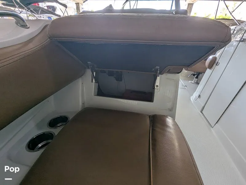 Slide: The Image of Crownline Boats E235XS 2023 - 16099142