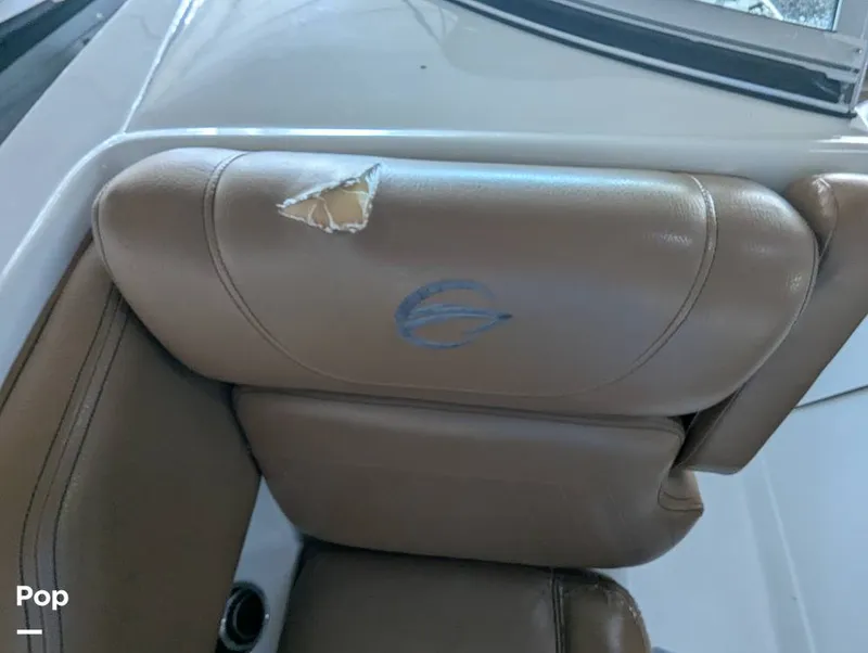 Slide: The Image of Crownline Boats E235XS 2023 - 16099148