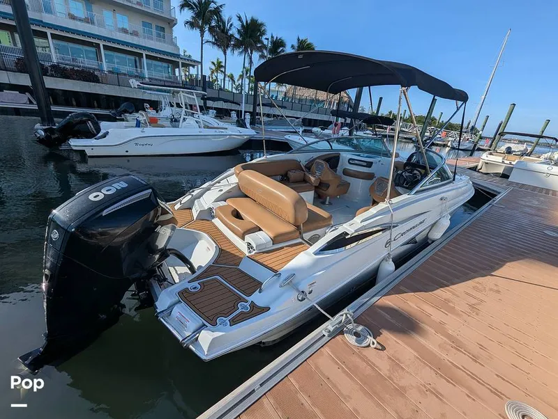 Slide: The Image of Crownline Boats E235XS 2023 - 16099602