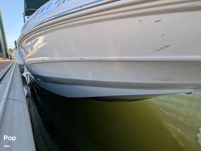 Slide: The Image of Crownline Boats E235XS 2023 - 16099695