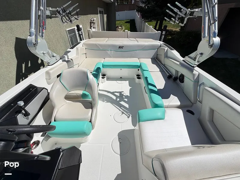 Slide: The Image of Mastercraft NXT22 2018 - 16341684