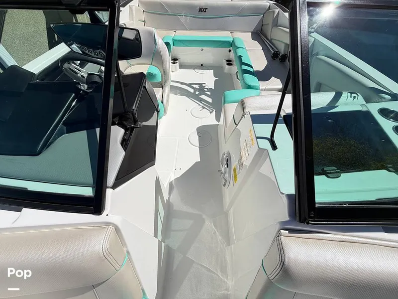 Slide: The Image of Mastercraft NXT22 2018 - 16341687