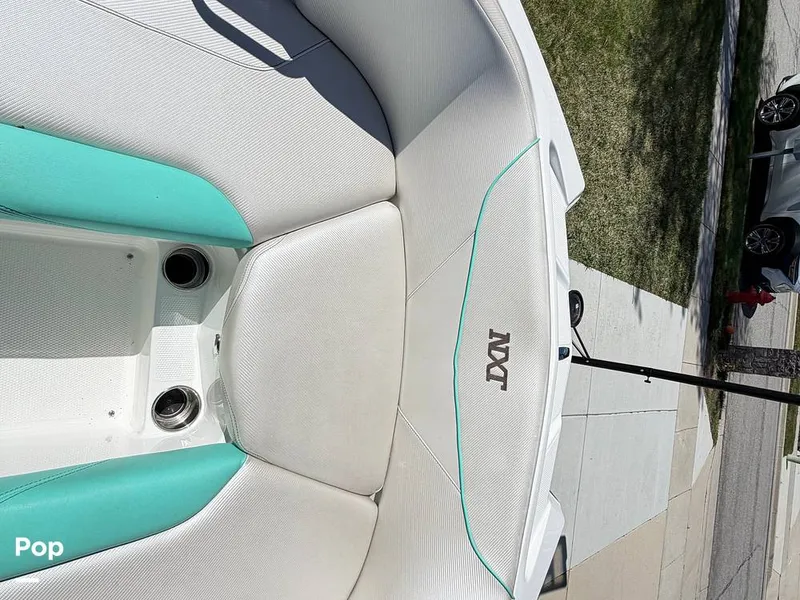 Slide: The Image of Mastercraft NXT22 2018 - 16341694