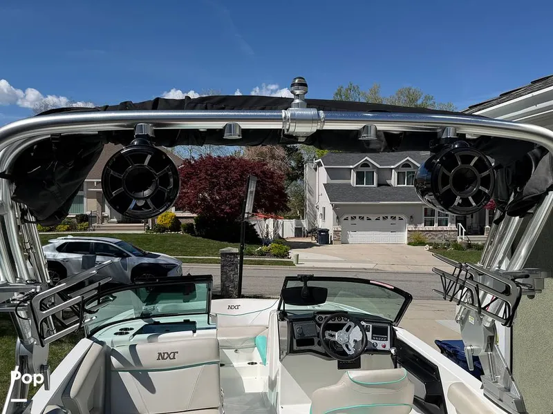 Slide: The Image of Mastercraft NXT22 2018 - 16341705