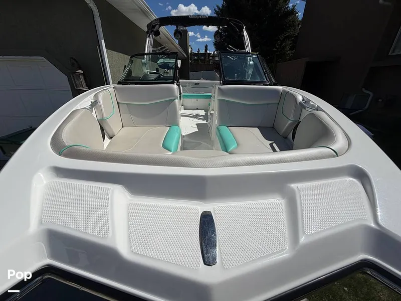 Slide: The Image of Mastercraft NXT22 2018 - 16341715