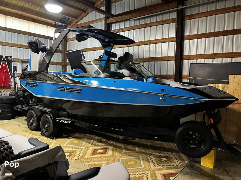 The Image of MB Sports B52 2023 - 16203004